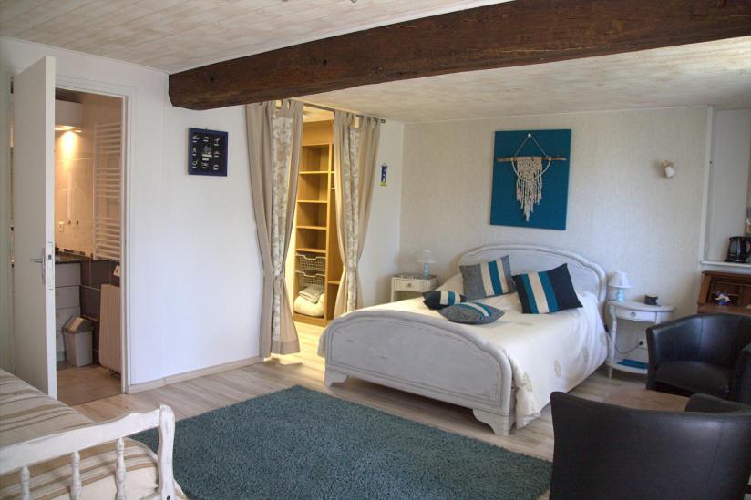 Chambre D Hote La Roussiere Saint-Ouen-Des-Toits Esterno foto